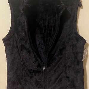 Croft & Barrow Black Fleece Vest